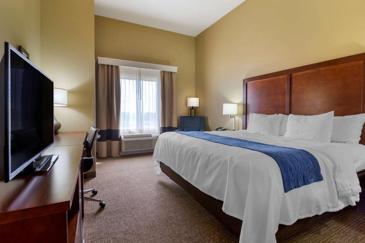 Comfort Inn & Suites Mandan - Bismarck Esterno foto