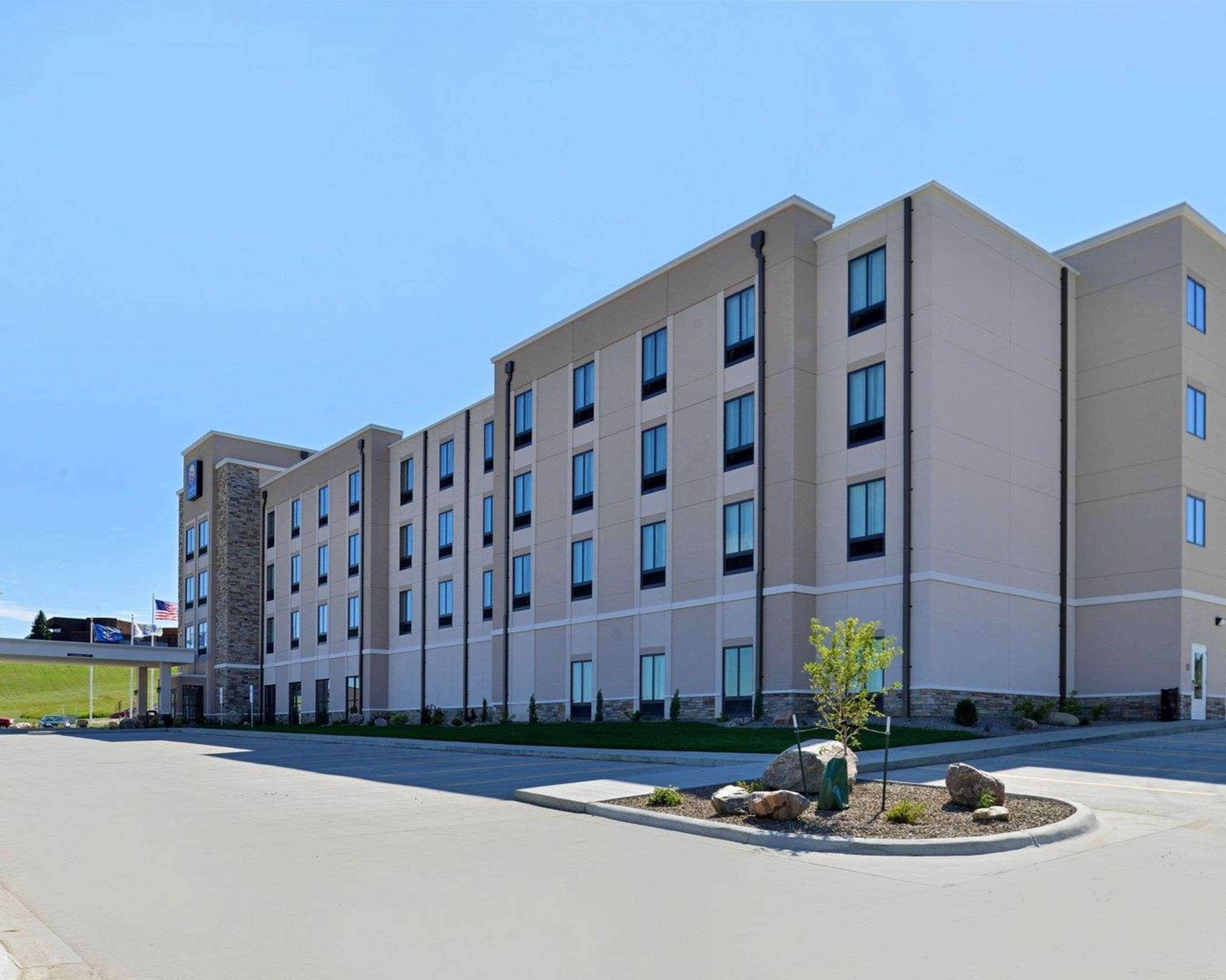 Comfort Inn & Suites Mandan - Bismarck Esterno foto