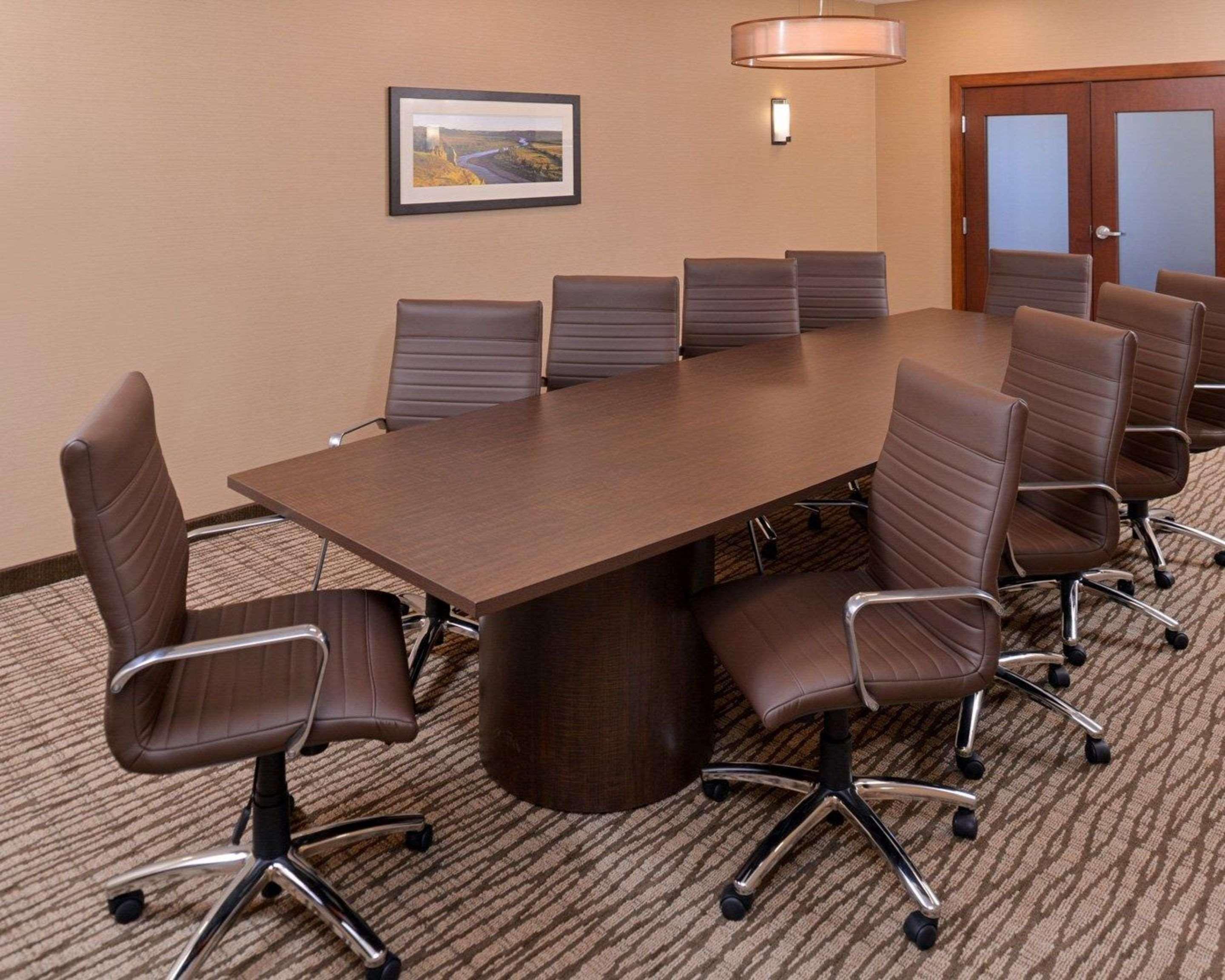 Comfort Inn & Suites Mandan - Bismarck Esterno foto