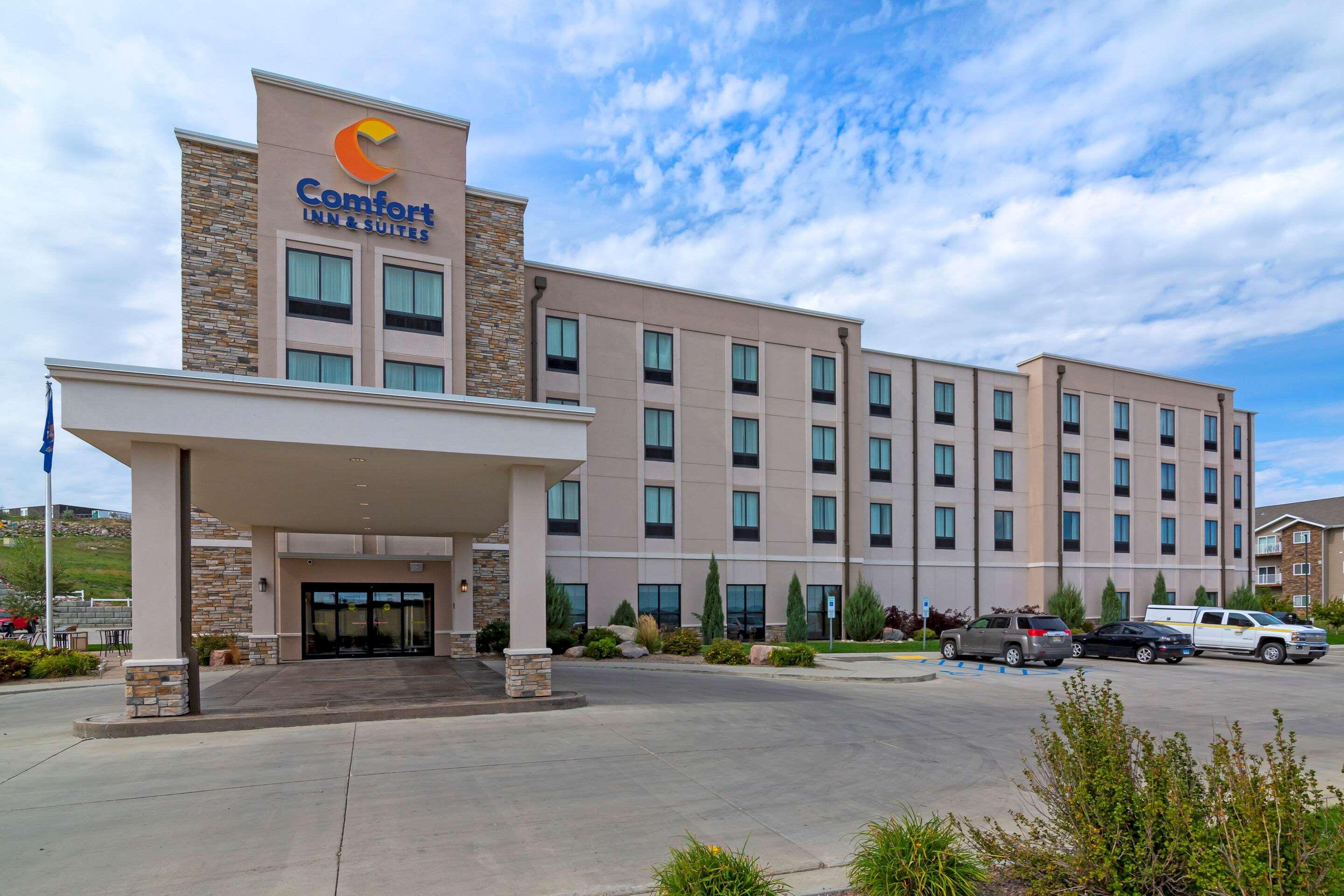 Comfort Inn & Suites Mandan - Bismarck Esterno foto